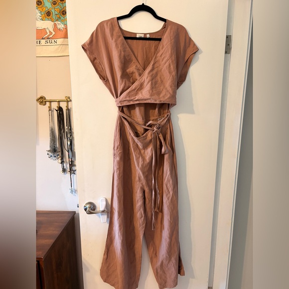 Wilfred Aritzia Brax Linen Jumpsuit - Picture 2 of 6